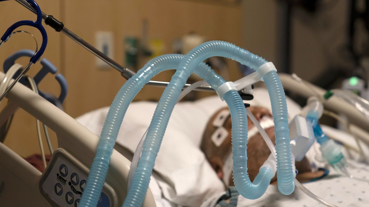 V Los Angeles už nepřevážejí do nemocnic lidi s malou šancí na přežití a šetří kyslíkem